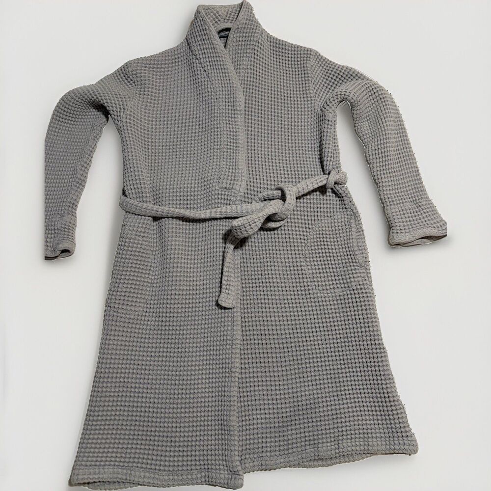 Brooklinen Dreamweave Waffle Knit Robe Light Gray Cotton Belted Spa Bathrobe